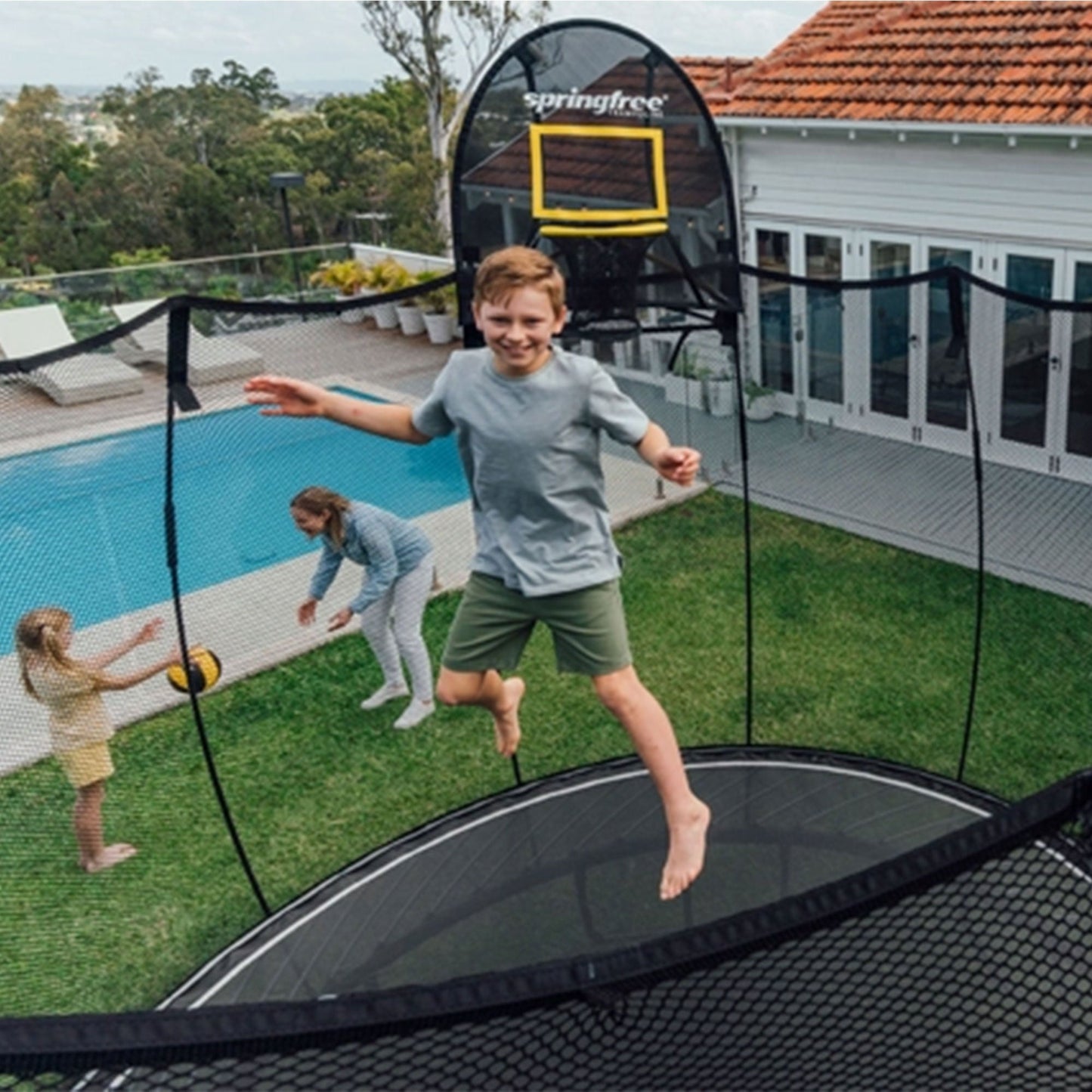 Springfree Trampoline Kids Oval 8 x 13 Ft Trampoline & FlexrHoop Basketball Game - 299726