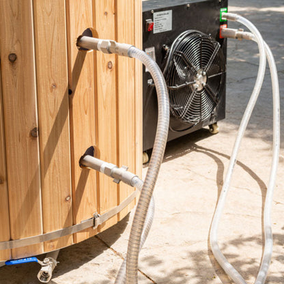 Dundalk LeisureCraft The Arctic Cold Plunge Tub - Knotty Red Cedar - DLARCTIC-KRC