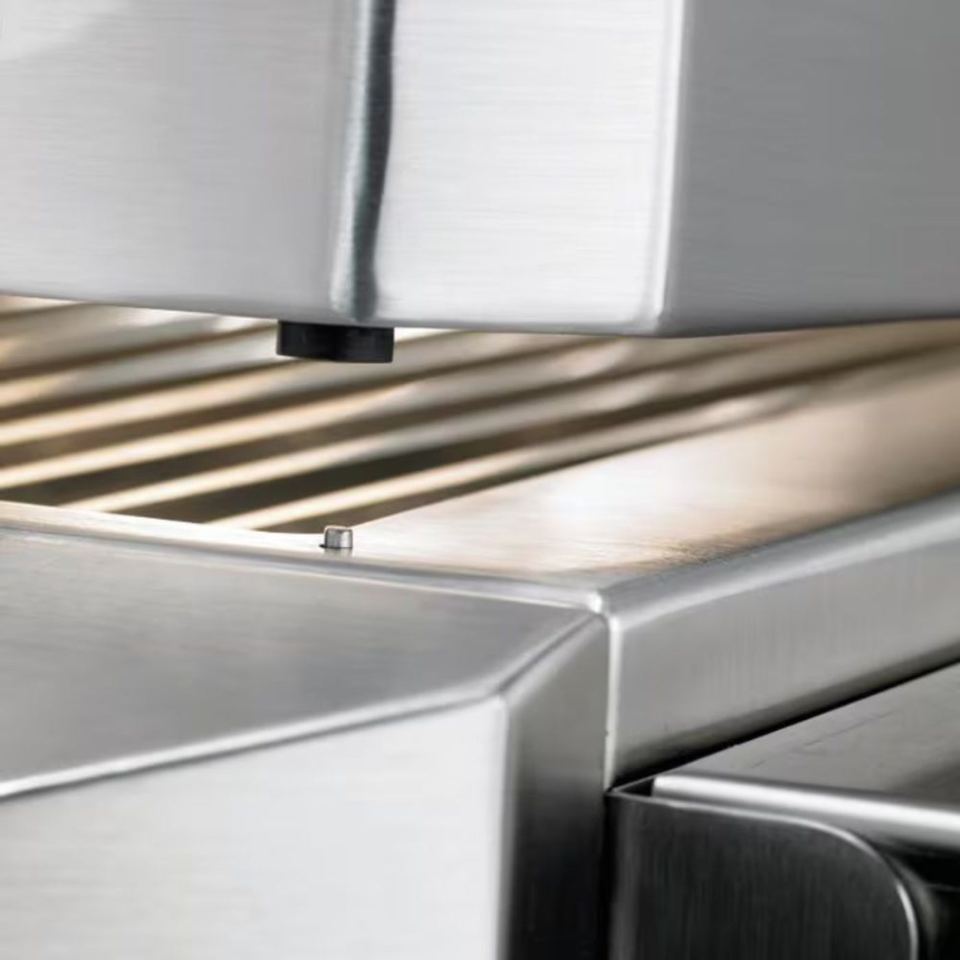 Twin Eagles 36" Gas Built-In Grill - TEBQ36G-CL