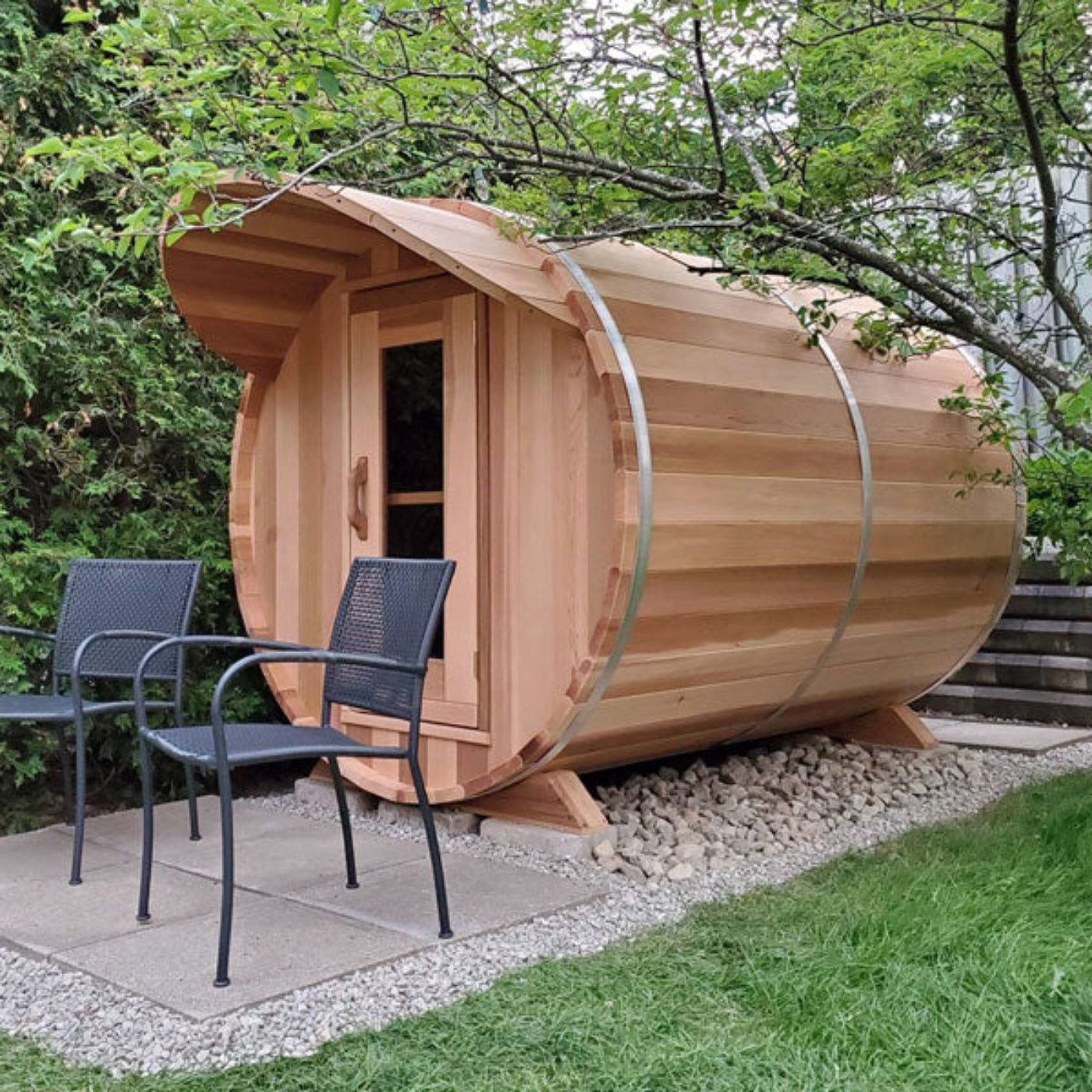 Dundalk LeisureCraft Clear Red Cedar Barrel Sauna - DLCRCBS-666KW