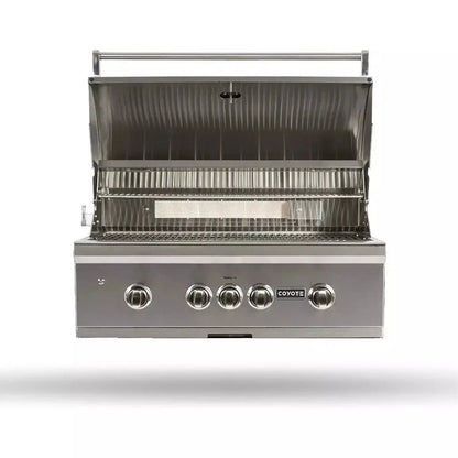 {{ product.title }} - by {{ product.vendor }}