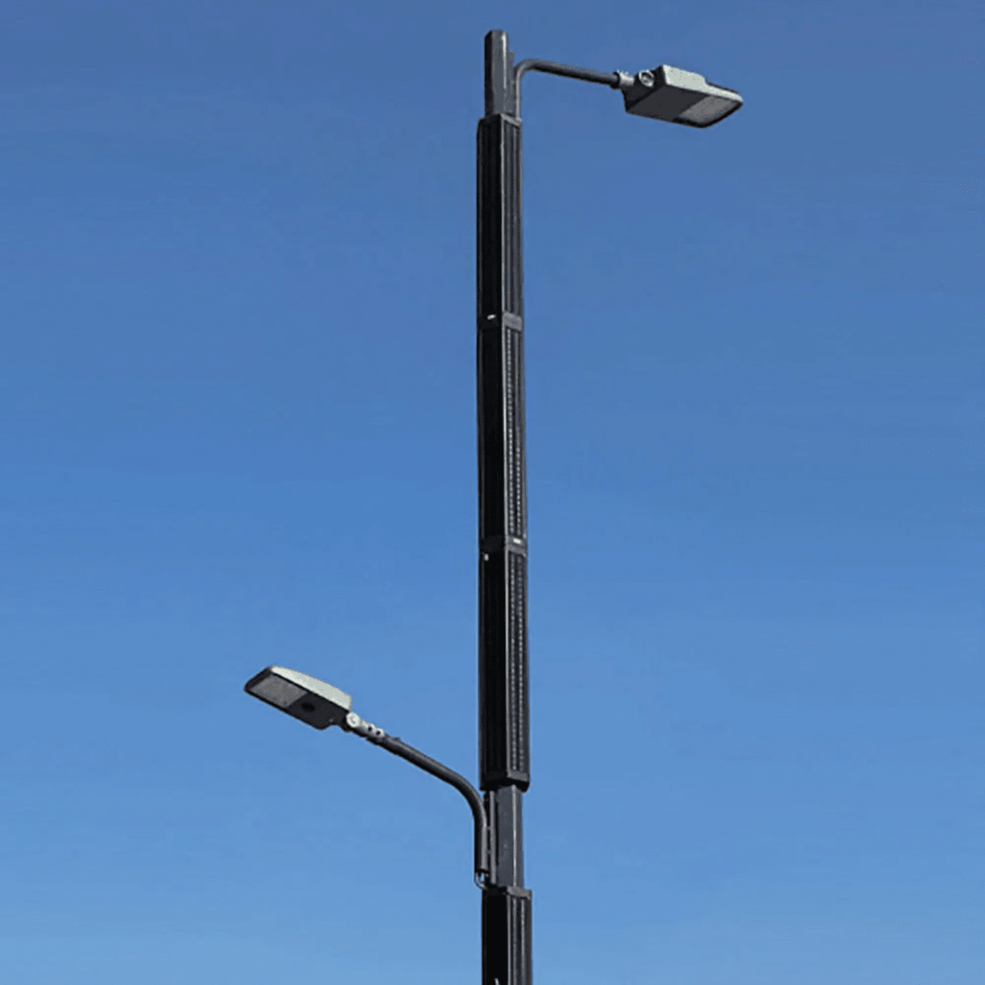 Solar LED Street Light 50 Watt 6200 Lumens 5000K | Smart Street Light Built In Bluetooth | All in One SE Street Light - AVS-CYS-50W