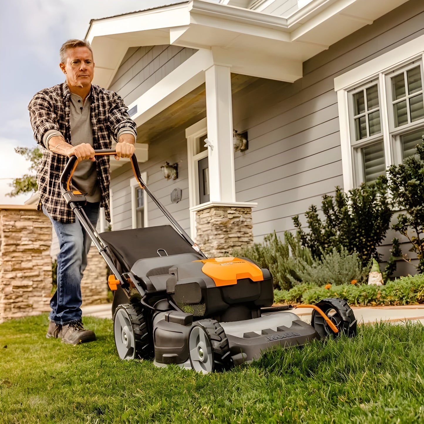 Worx  Cordless 40V Nitro Power Share 20" Push Lawn Mower - WG751.3