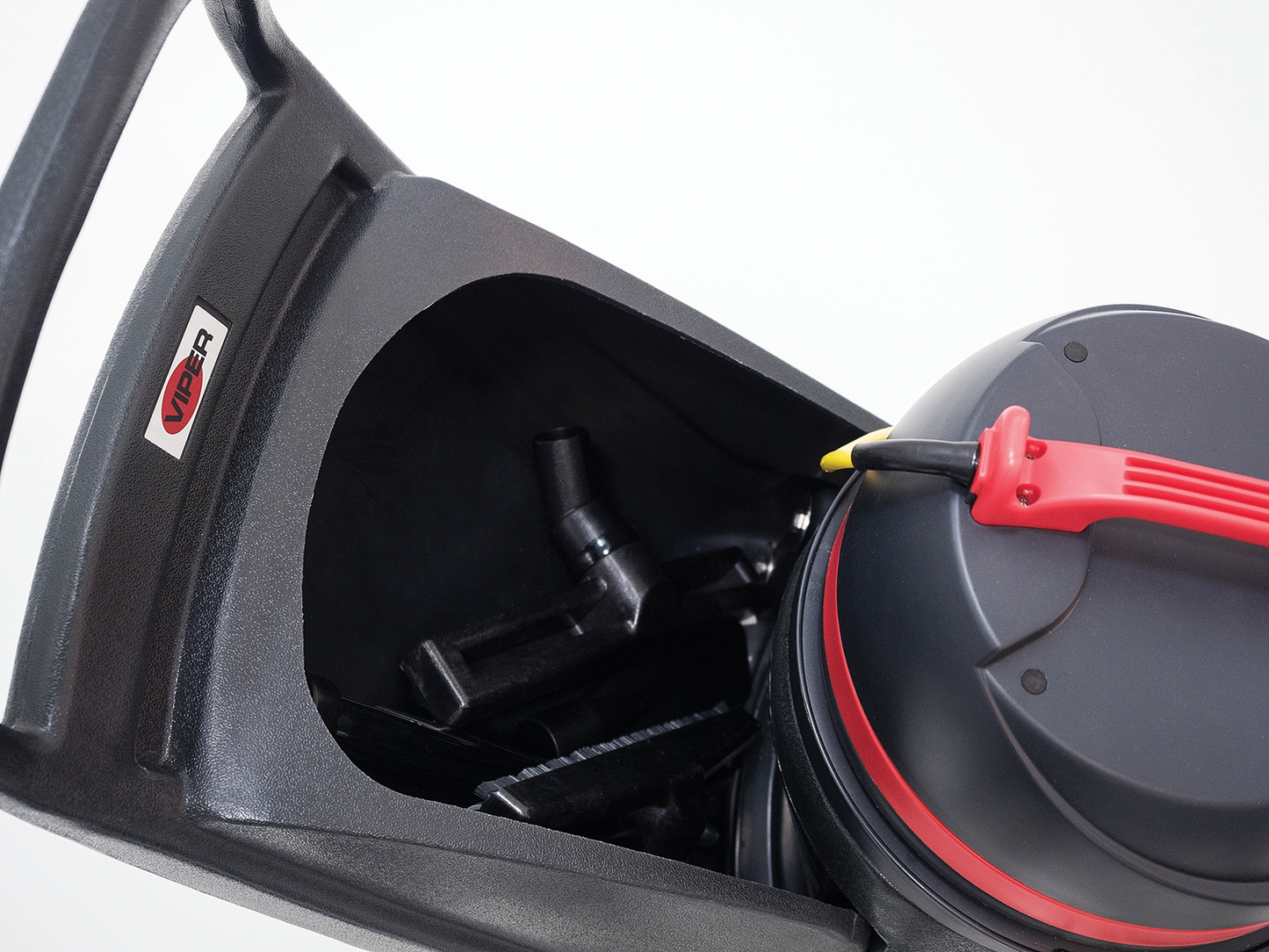 Viper SN18WD | 18 Gallon, Push, Front Mount Squeegee, Tool Kit - SN18WD