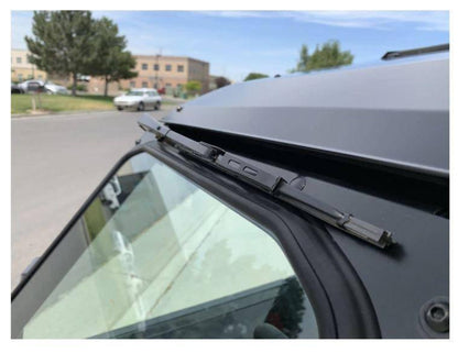 UTVZILLA Polaris RZR RS1 Glass Windshield with Vents and Wiper (2018+) - ZL-RS1-WS-GLS-BLK-Y