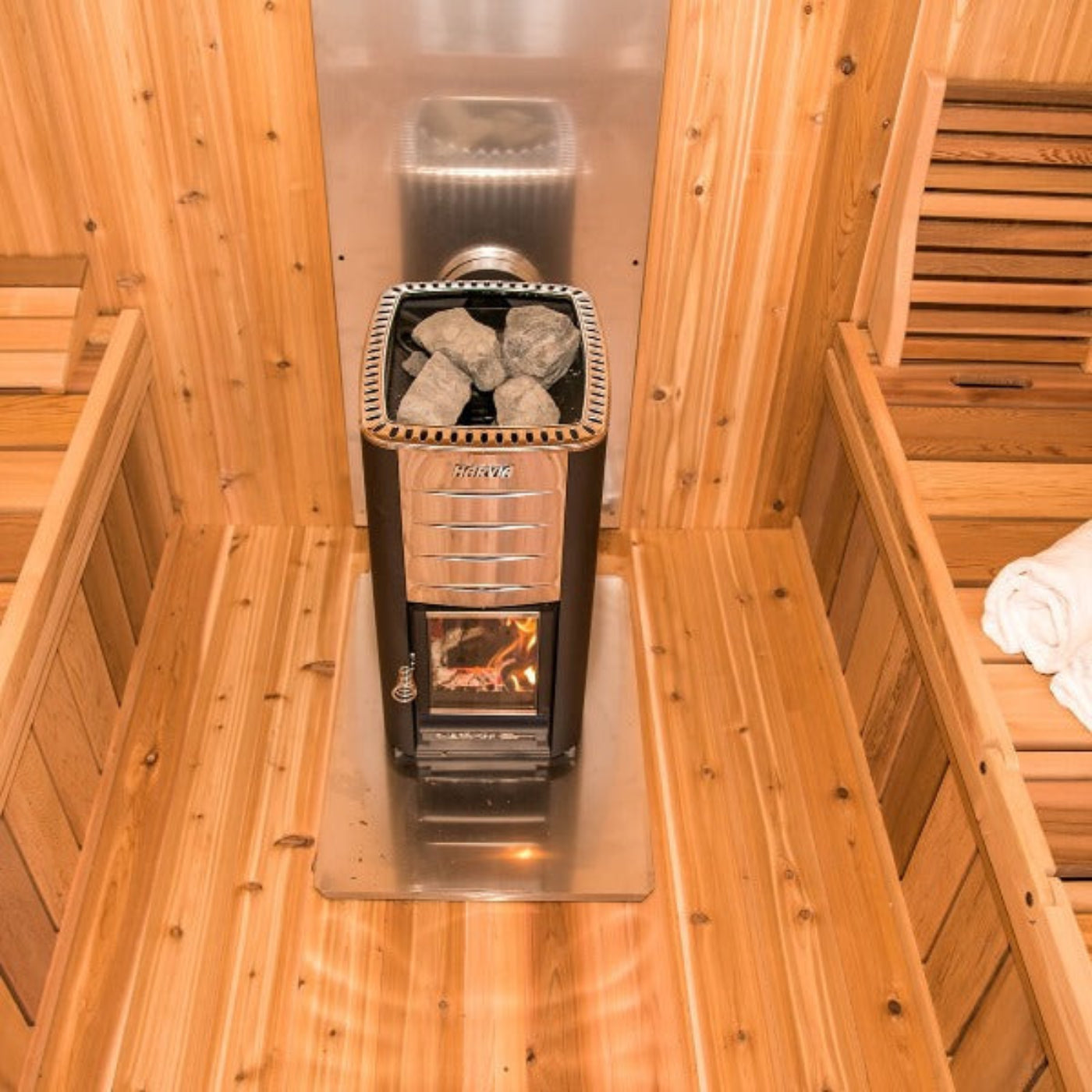 Dundalk Leisure Knotty Cedar Outdoor Luna Sauna - 862LUE