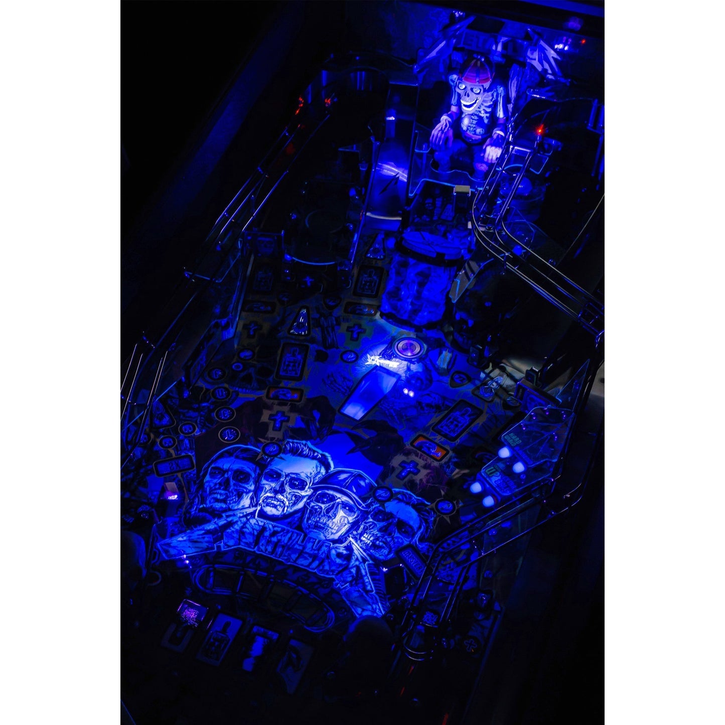 Stern Pinball Metallica Remastered Pinball