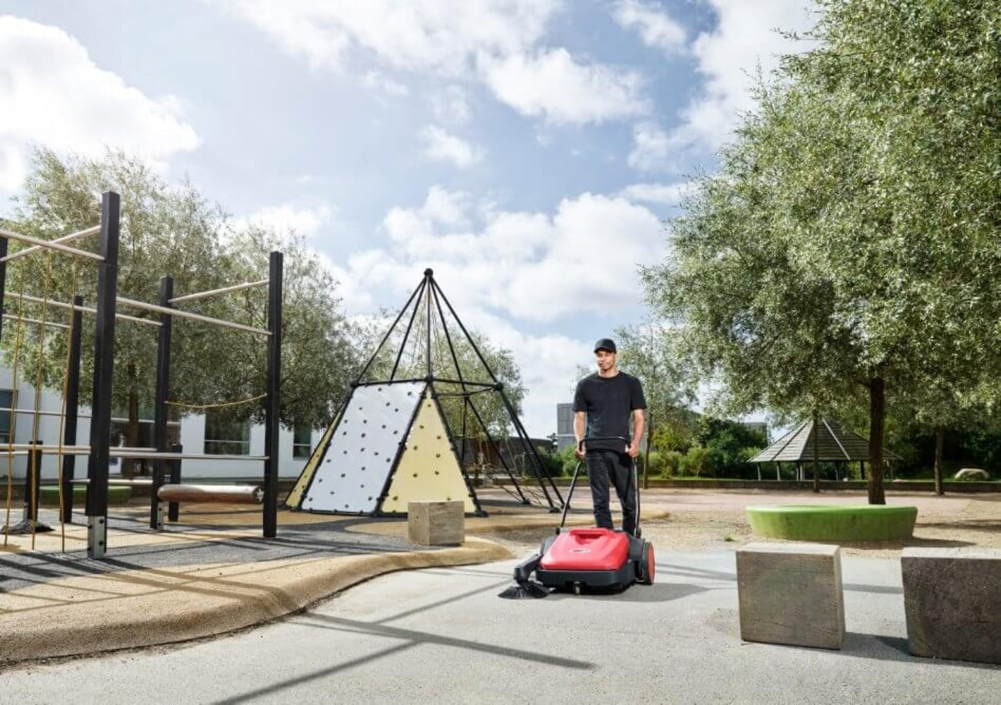 Viper PS480 | Floor Sweeper | 28" Walk Behind Floor | Manual - 50000504