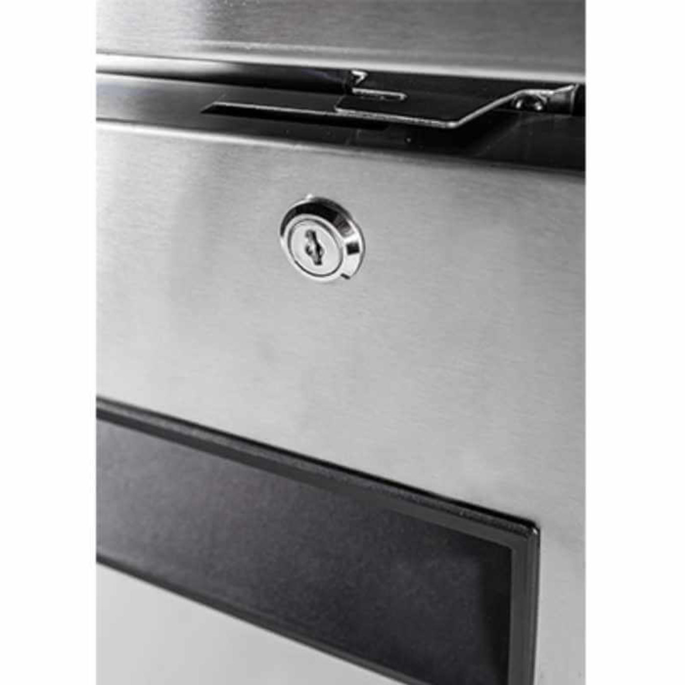 Saba - SBB-24-60SS Commercial 60" Back Bar Cooler Refrigerator - SBB-24-60SS