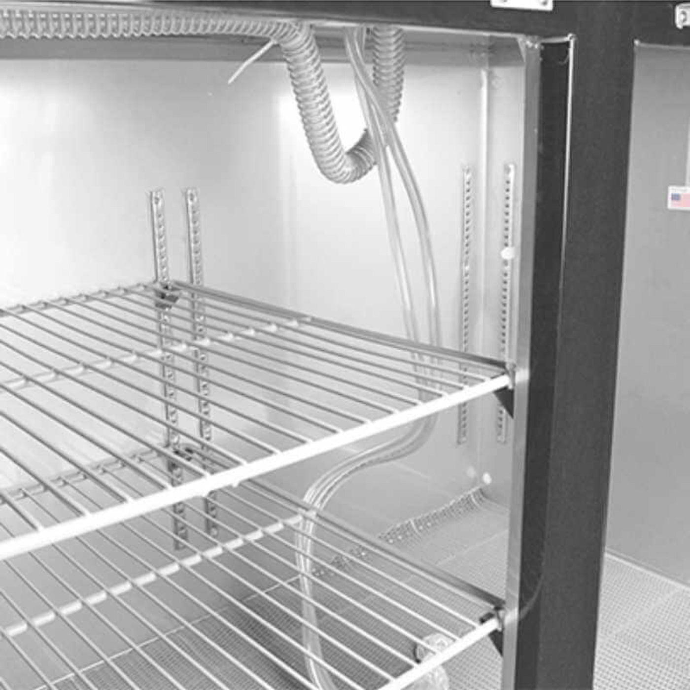 Saba - SDD-30-23 Commercial 23″ Beer Dispenser Refrigerator with (1) Double Tap 1 1/2 Barrel - SDD-30-23