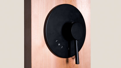 Plunge Outdoor Shower - A03019