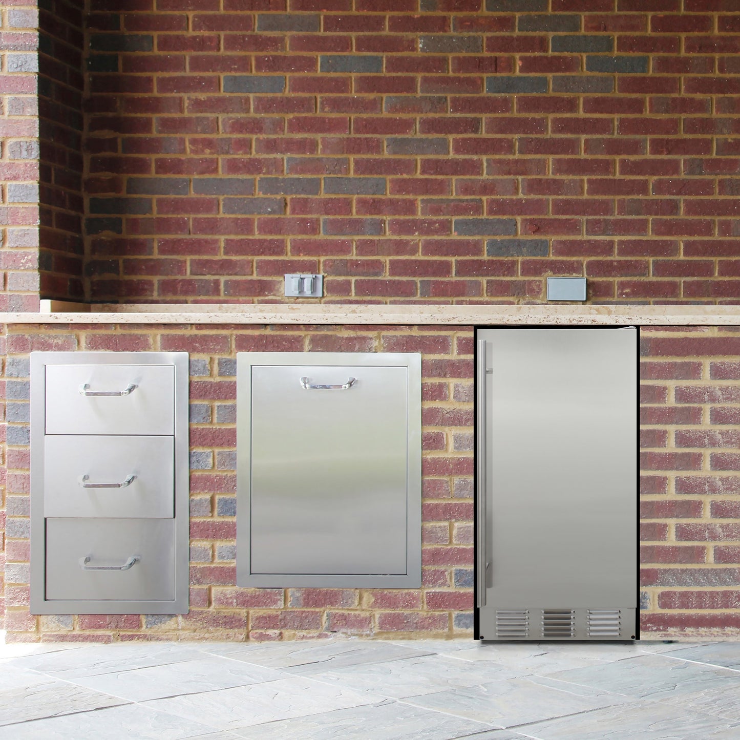 Vinotemp Outdoor Undercounter Ice Maker, in Stainless Steel - BR-15OUIM-SS