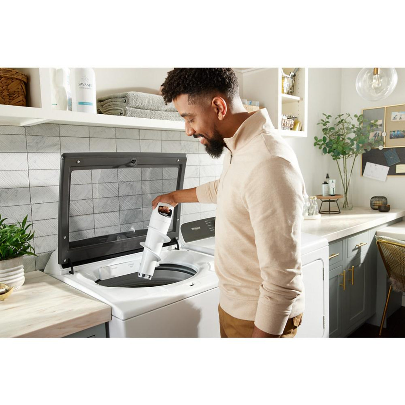 WHIRLPOOL  5.2-5.3 Cu. Ft. Whirlpool Top Load Washer with Removable Agitator - WTW6157PW-KT