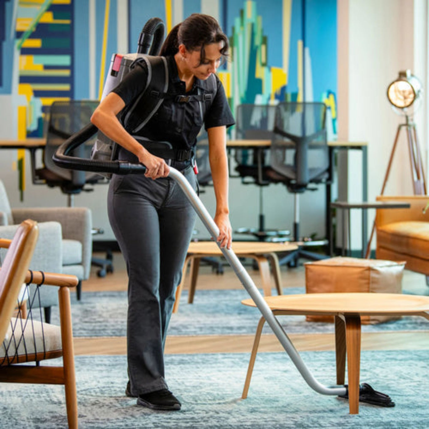 Sanitaire Transport Cordless Backpack Vacuum w/ 2 Batteries, Charger & Toolkit - SNT-SC580A