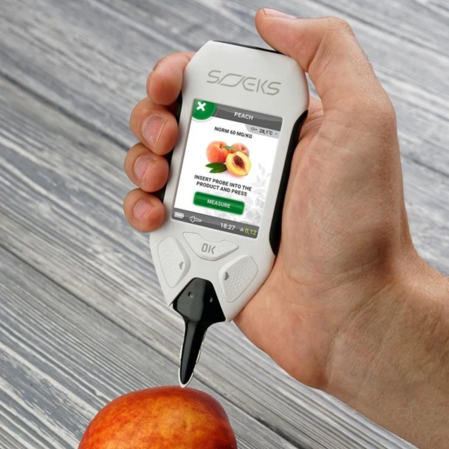 SOEKS EcoVisor™ F4 Geiger Counter Dosimeter EMF Food Air Water Meter